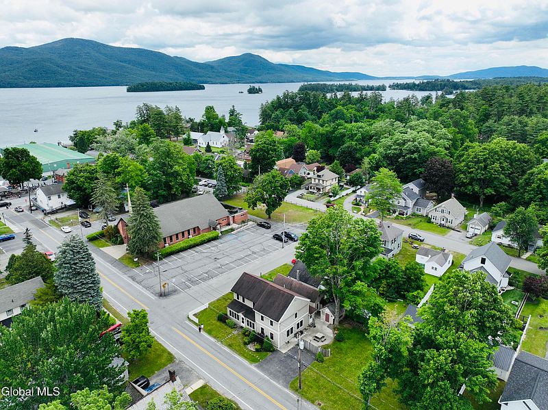3rd image of 17 Goodman Avenue