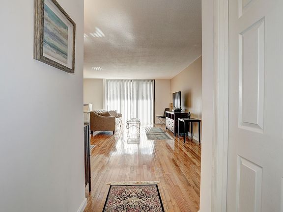 Amazing renovation, light-filled condo with spacious balcony!