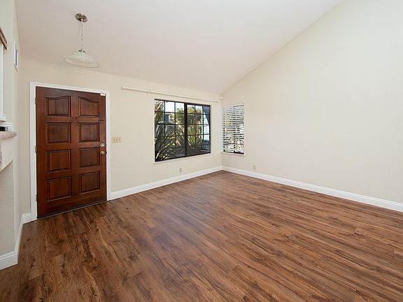 5th image of 30 Cork Rd