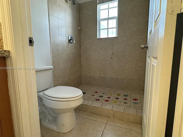 7130 Rue Versailles #11 — Photo 13