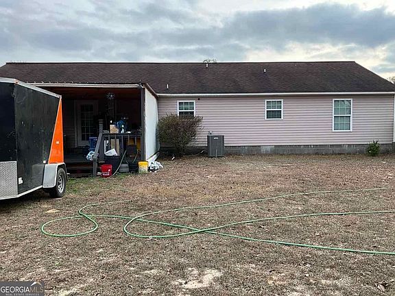 3rd image of 569 Bobcat Trl