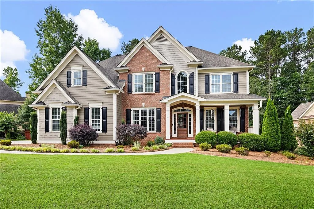 6 bed, 5.0 bath, 4299 sqft, $4,250 — Photo 2