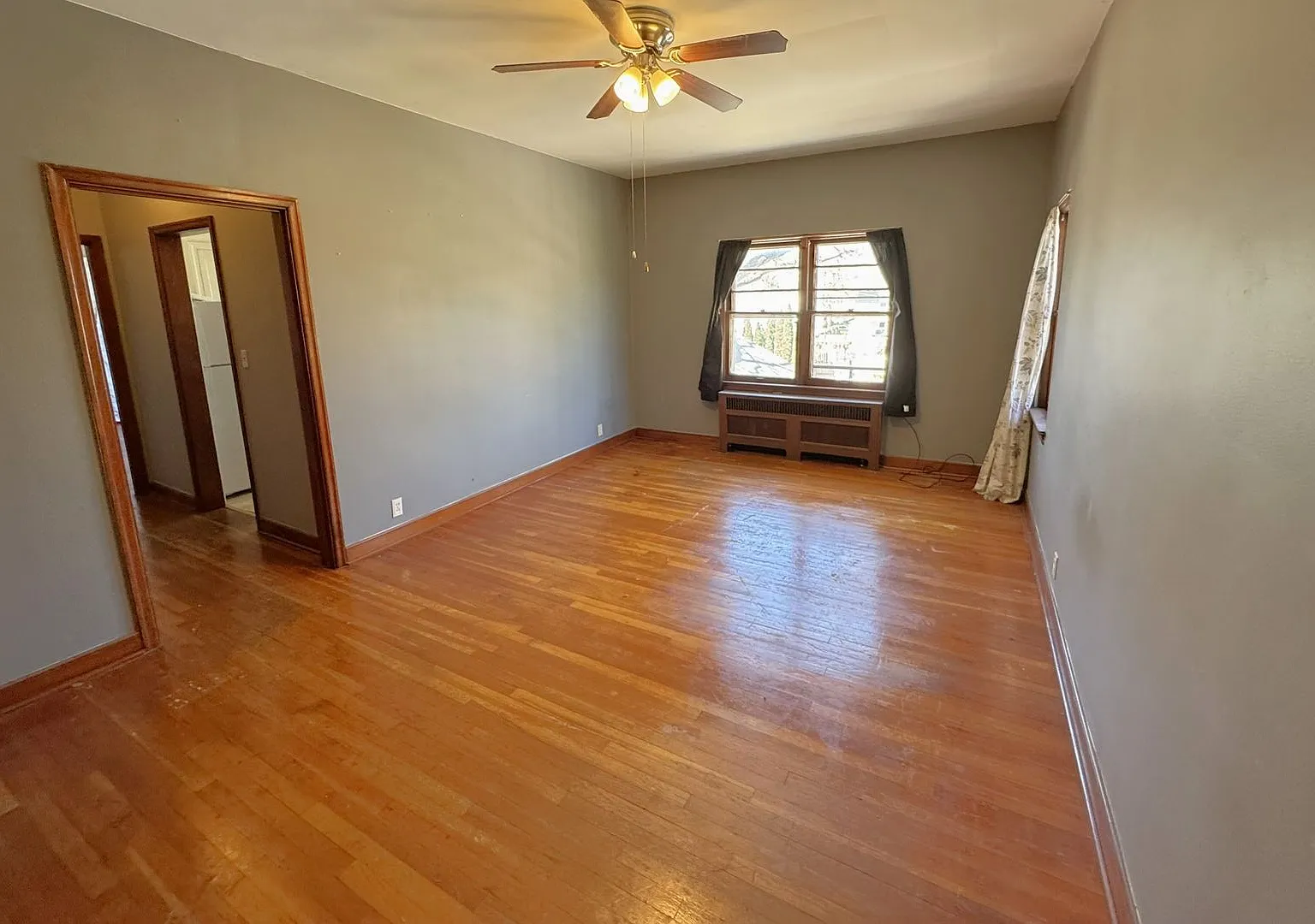 528 6th Street — Photo 2