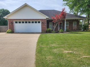 51 Donna Kay Dr, Greenbrier, AR 72058