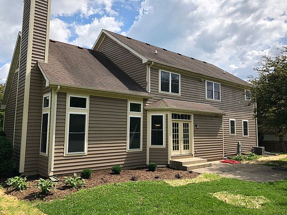 2nd image of 1360 Chadwick Ct