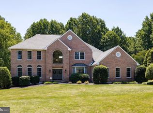 18 Barrington Ln, Chester Springs, PA 19425