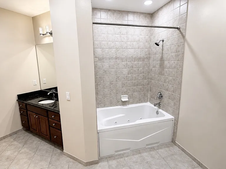38 Maryland Ave #608 — Photo 11