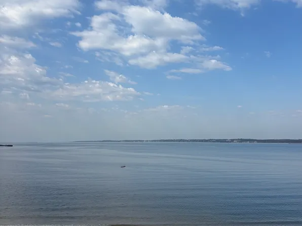 90 Townsend Ave, New Haven, CT 06512