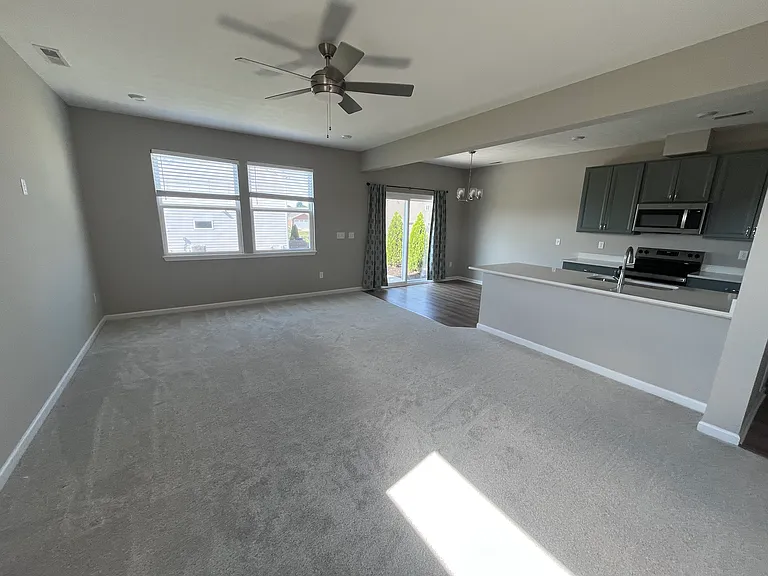 202 Harvest Point Way — Photo 3