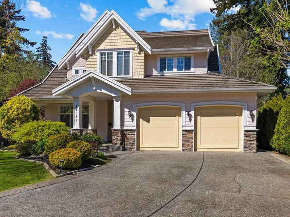 14059 33b Ave, Surrey, BC V4P 3P6