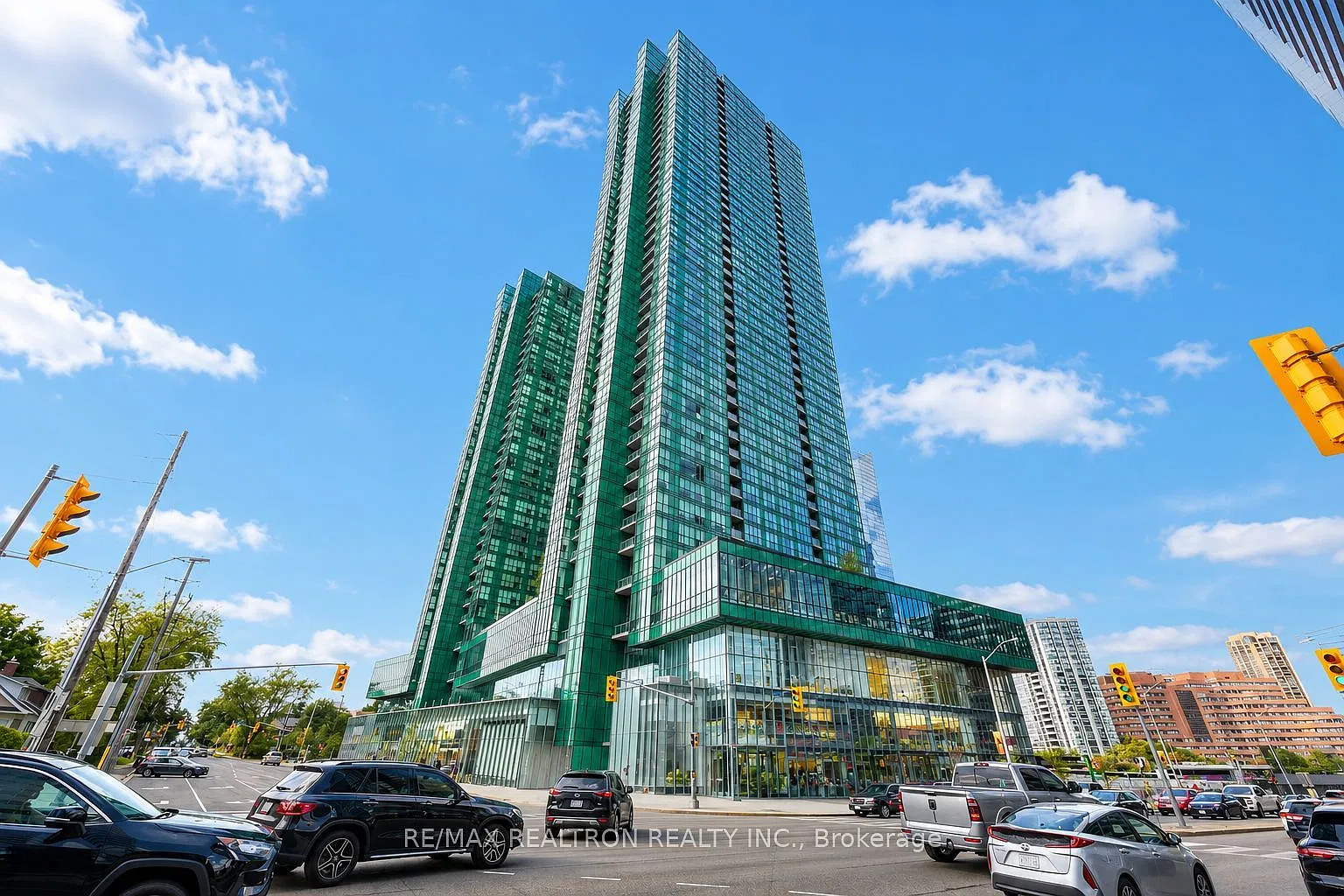 1 bed, $2,400 — Photo 1