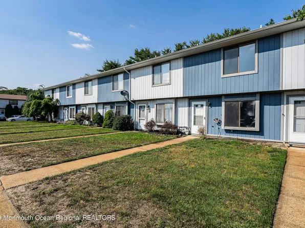 12 Creek, Brick, NJ 08724