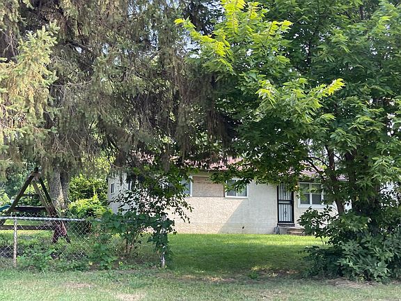 3rd image of 1276 Augmont Ave