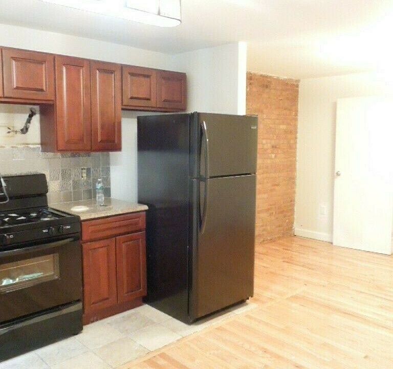 1st image of 12 Mac Donough St #1B