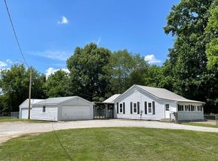 2809 Sunset Ln, Henderson, KY 42420
