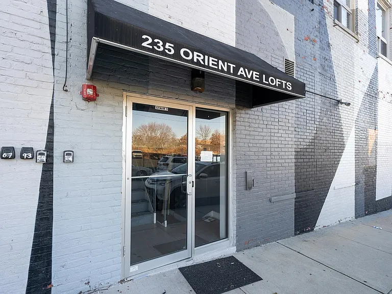 235 Orient Ave #7 — Photo 10