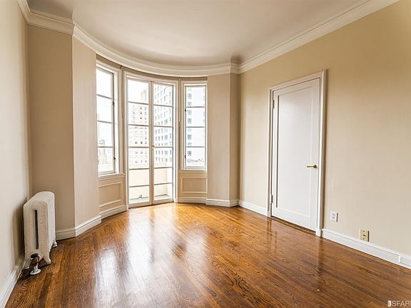 3rd image of 1298 Sacramento St #7