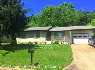 631 Eiserman Ave, Branson, MO 65616