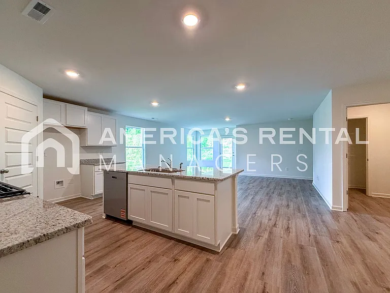 873 Fish Camp Rd — Photo 14