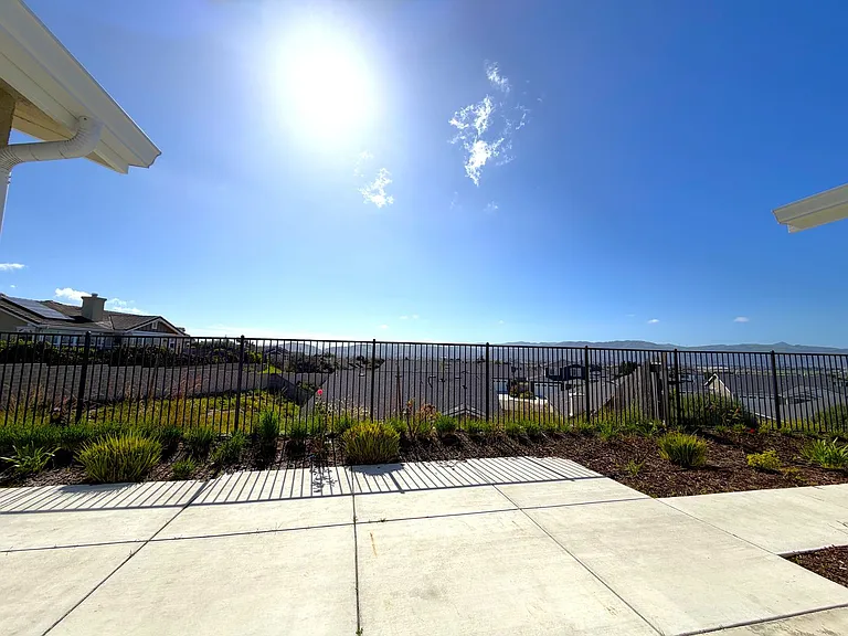 124 Deerbrush Ln — Photo 14