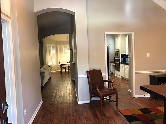 Entry from front door.
