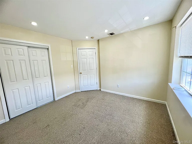 60 Peach Pl — Photo 28