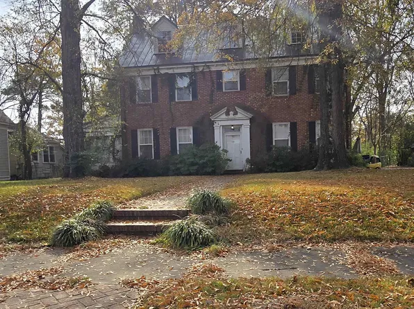 402 W Martin Pl, Pine Bluff, AR 71601