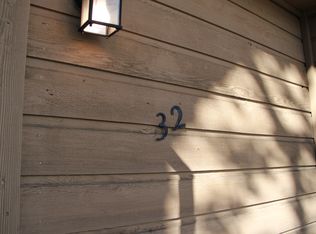 2469 Devonshire Ct APT 32, Denver, CO 80229