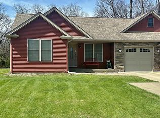 903 SW 6th St, Washington, IN