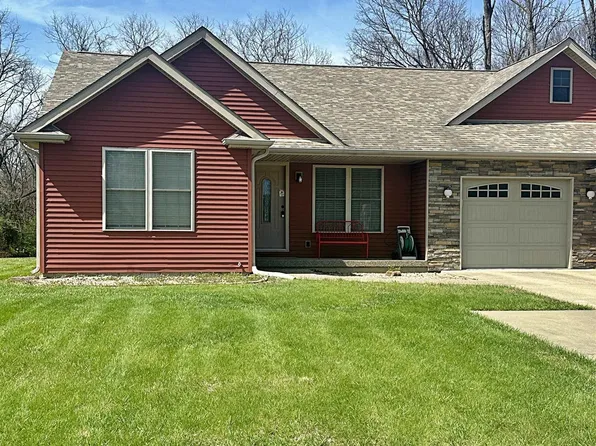 903 SW 6th St, Washington, IN 47501