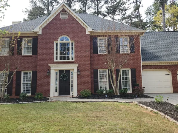 5709 Fairwood Dr NW, Acworth, GA 30101