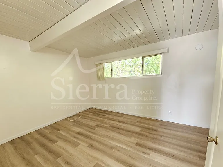 222 W Constance Ave #7 — Photo 6