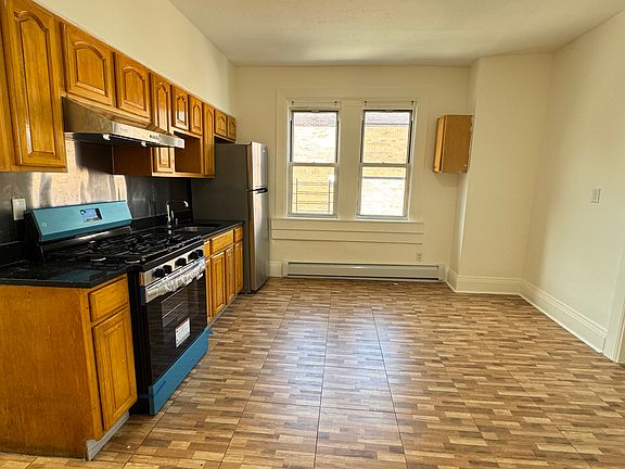2nd image of 8843 26th Ave #3