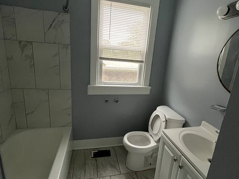 2117 Kent St — Photo 8