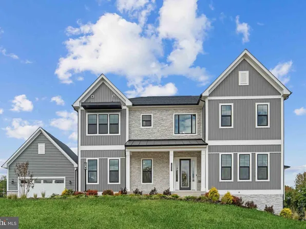 16502 Rolling Knolls Ln, Upper Marlboro, MD 20774