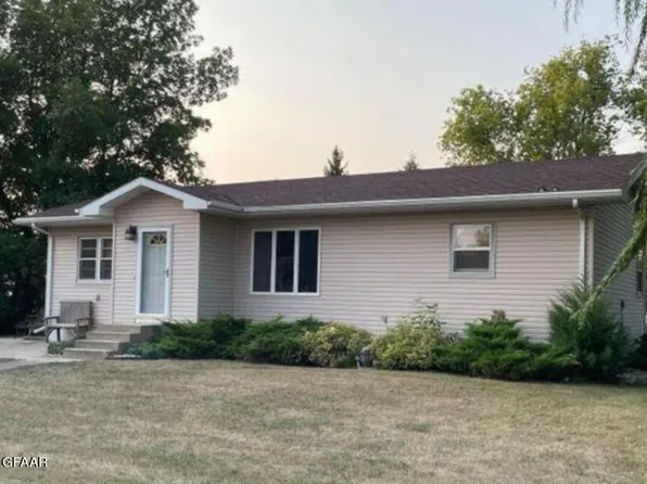 303 4th Ave E, Oslo, MN 56744