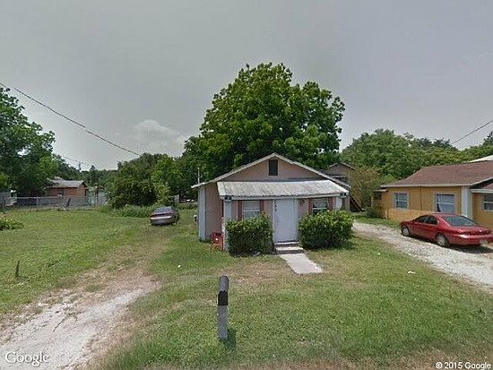 2nd image of 240 Hennis Rd