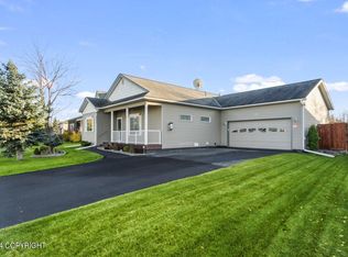 5945 Big Bend Loop, Anchorage, AK 99502