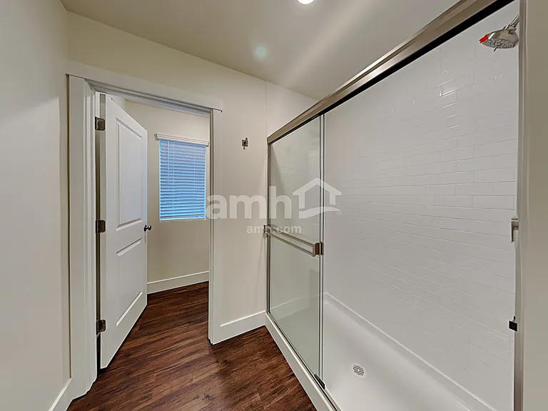 1271 E Ludlow Dr — Photo 13