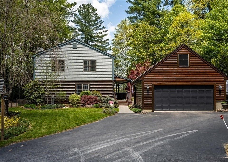 98 S Shore Dr, Sturbridge, MA 01566 | Zillow