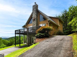 1047 Hidden Summit Rd, Hiawassee, GA 30546