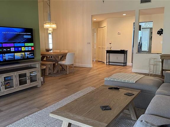 4th image of 9828 Luna CIR #H202