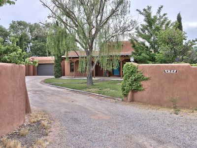 434 Alamos Rd, Corrales, NM, 87048