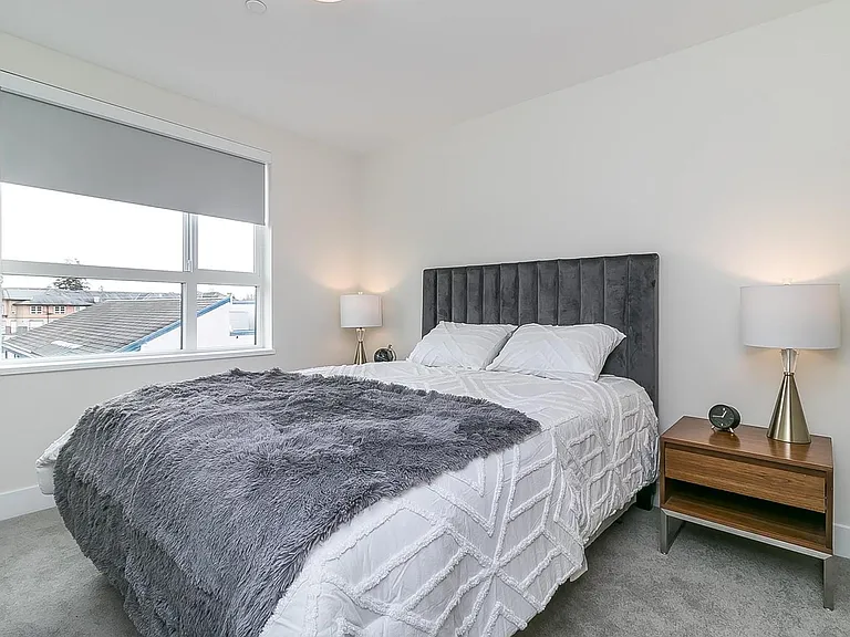 6960 Nicholson Rd — Photo 7