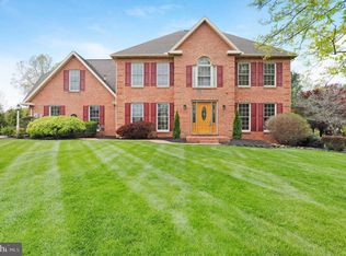 3269 Muirfield Dr, Chambersburg, PA
