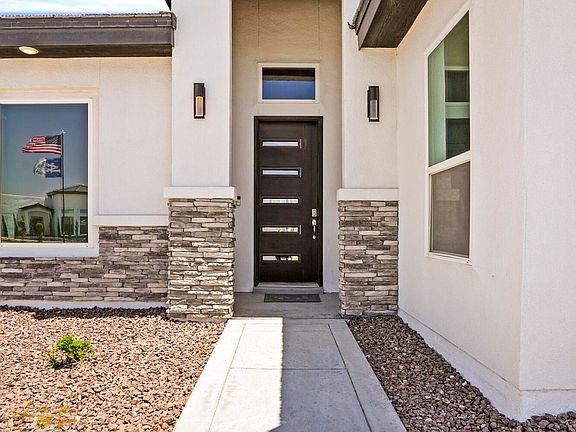 5th image of 352 Emerald Tree Ln
