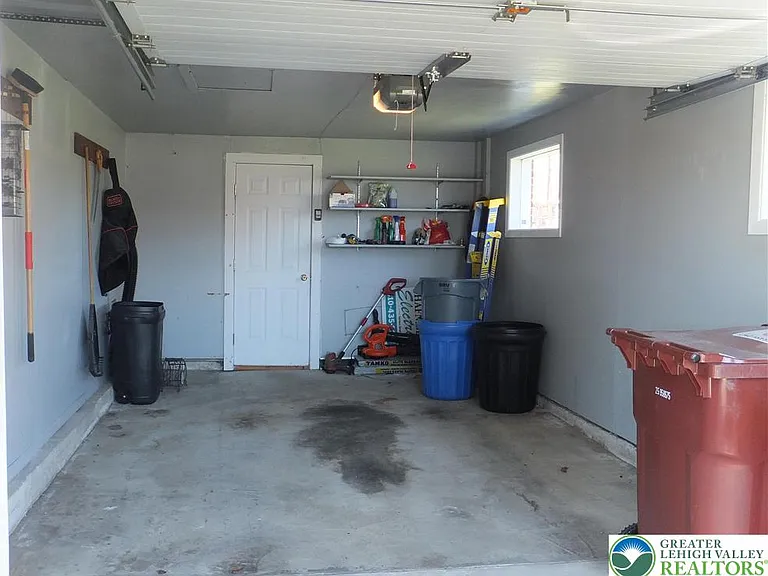 1264 California Ave — Photo 32