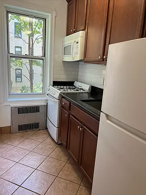 Rented by Modern Spaces | media 2