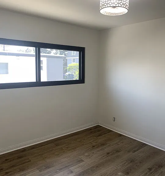 8630 Falmouth Ave #7 — Photo 12