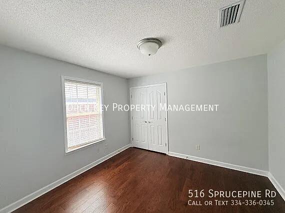 516 Sprucepine Rd — Photo 16